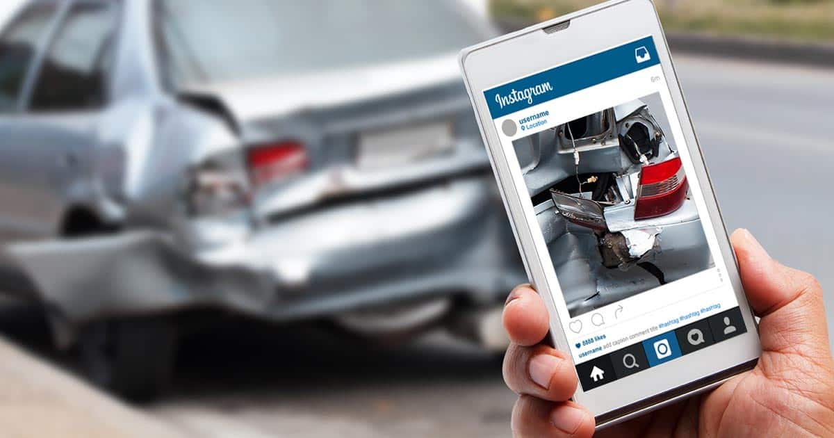 4 Reasons Car Accident Claimants Should Stay off Social Media